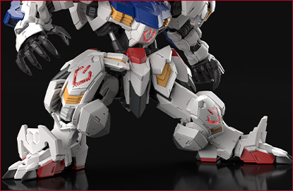 The legs have moving and interlocking gimmicks!